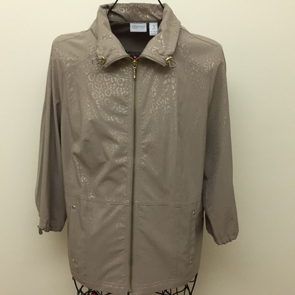 NEW Light Weight Zip Stretchy Tan Gold Jacket SZ 1 - Picture 1 of 7